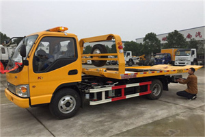 金山卫镇哪里有拖车服务