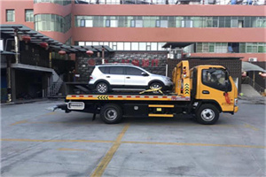 金山卫镇汽车紧急补胎换胎救援