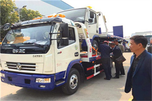 金山卫镇汽车道路救援拖车价格